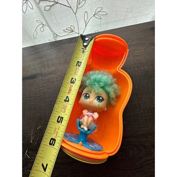 Hair Dooz Neonz Doll - Picture 8 of 8